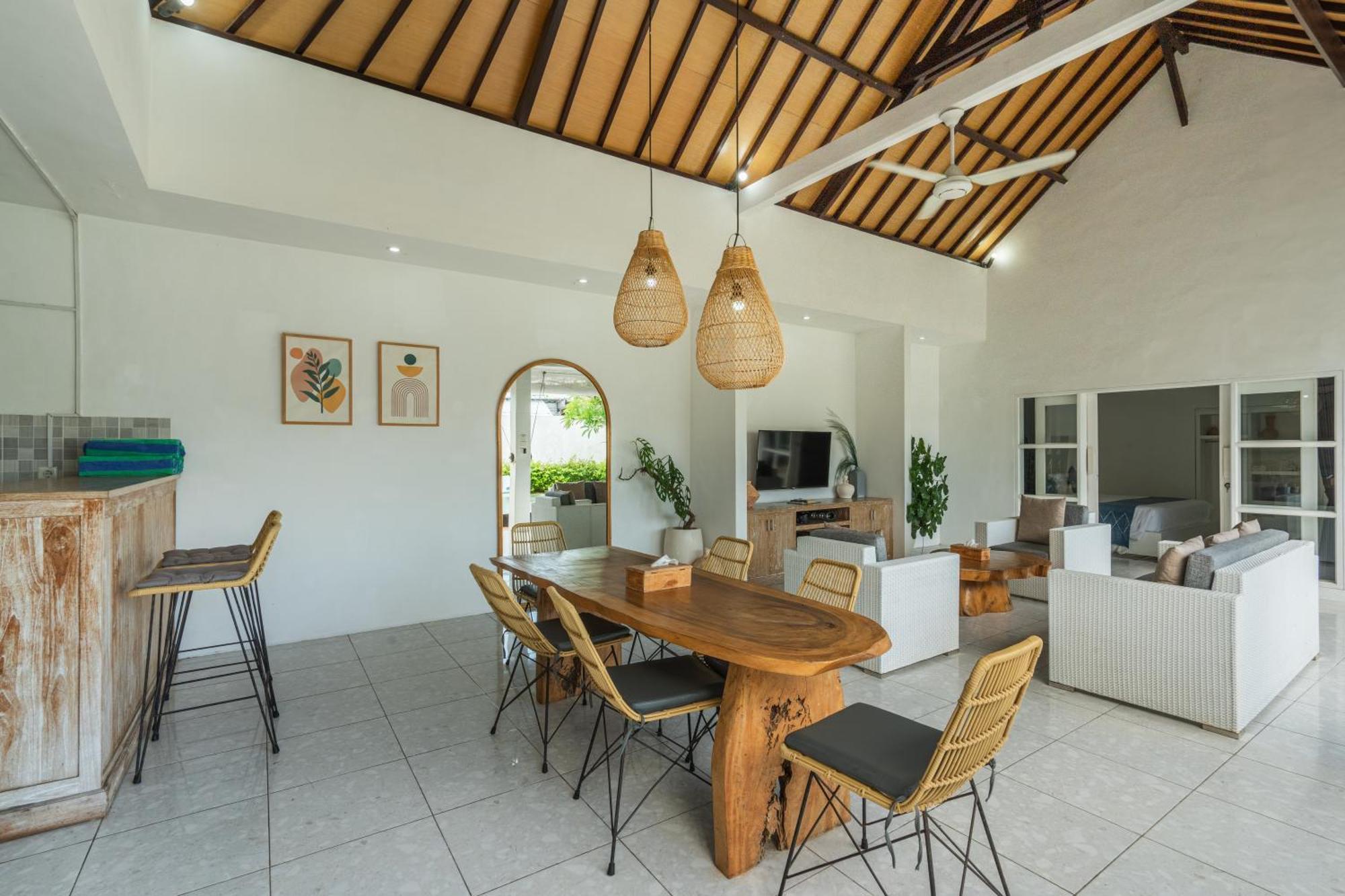 Modern 3 Bedrooms Villa Beach Walking Distance Seminyak  Bagian luar foto